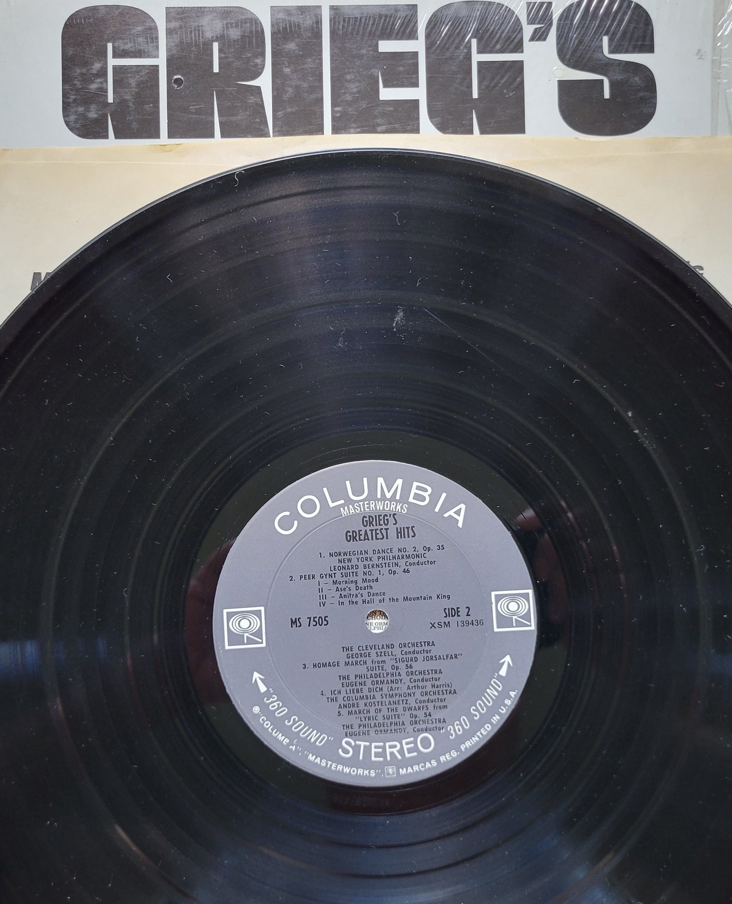 LP Record - GRIEG'S Greatest Hits: Piano Concerto, Norwegian Dance No. 2