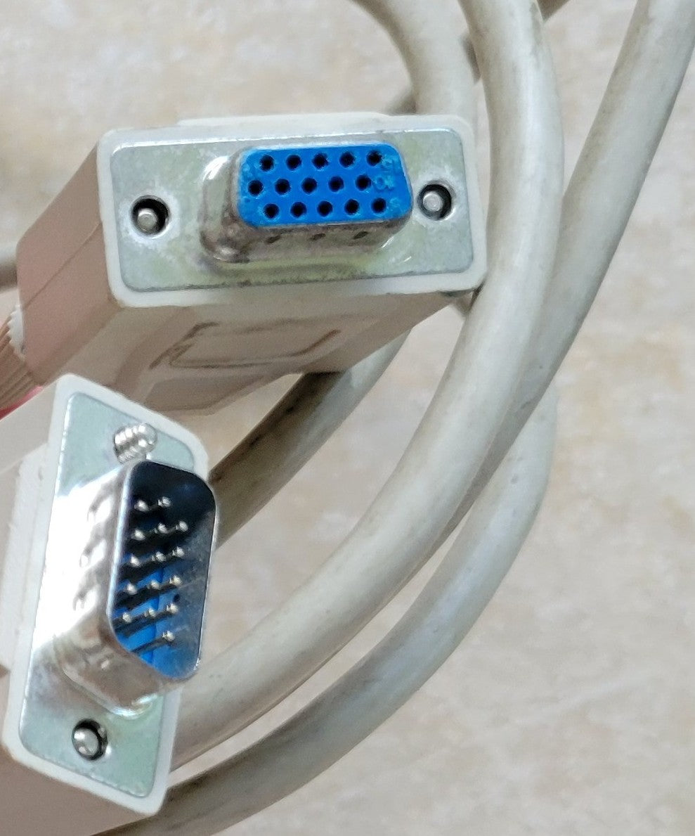 VGA (Male to Female) 15-Pin Extension Cable, 6 Feet