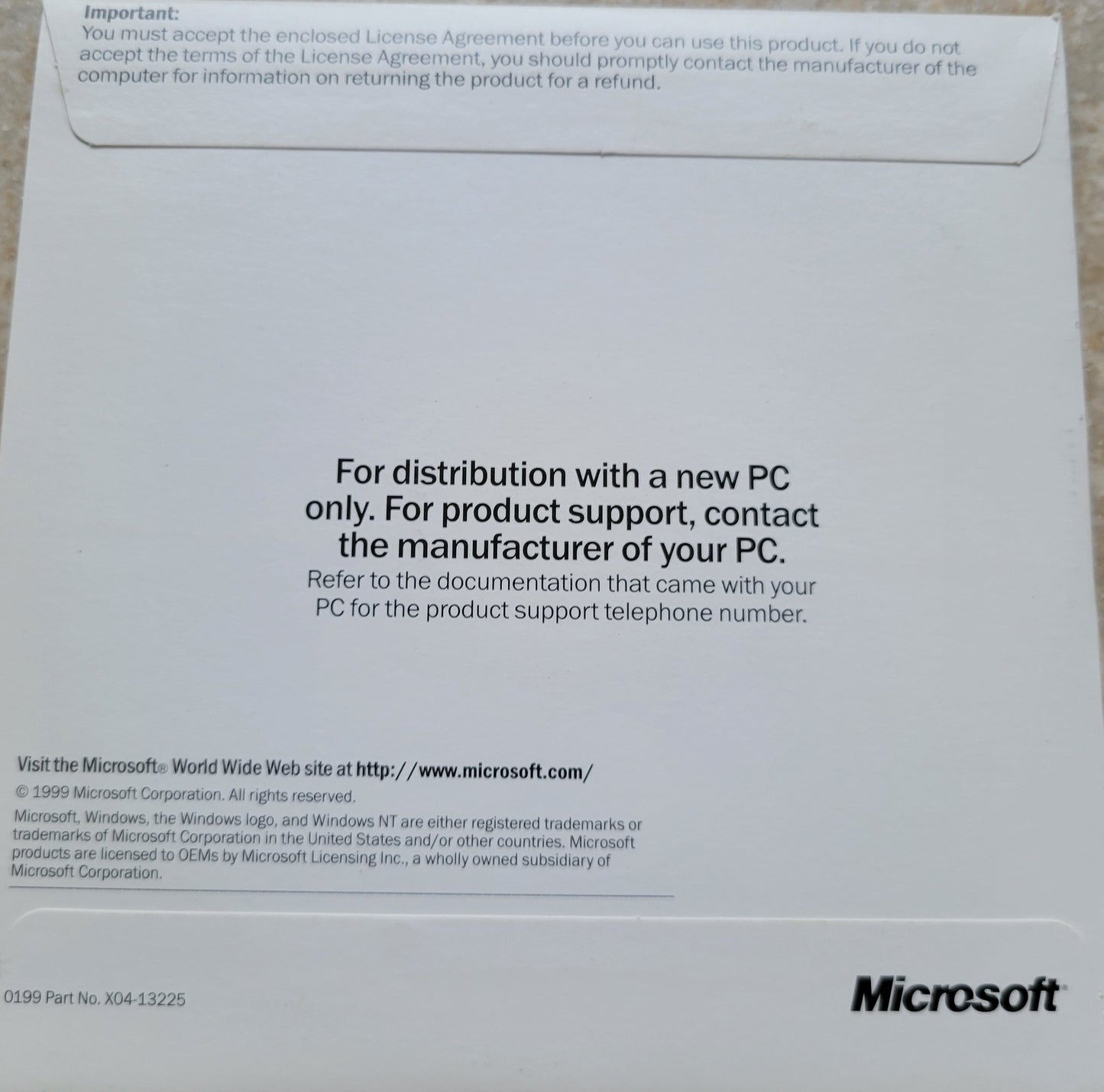 4. Vintage CD - Microsoft Virtual Machine
