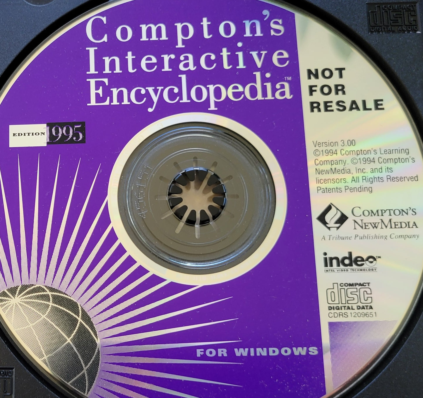 Vintage CD - Compton's Interactive Encyclopedia, Version 3.0, 1994