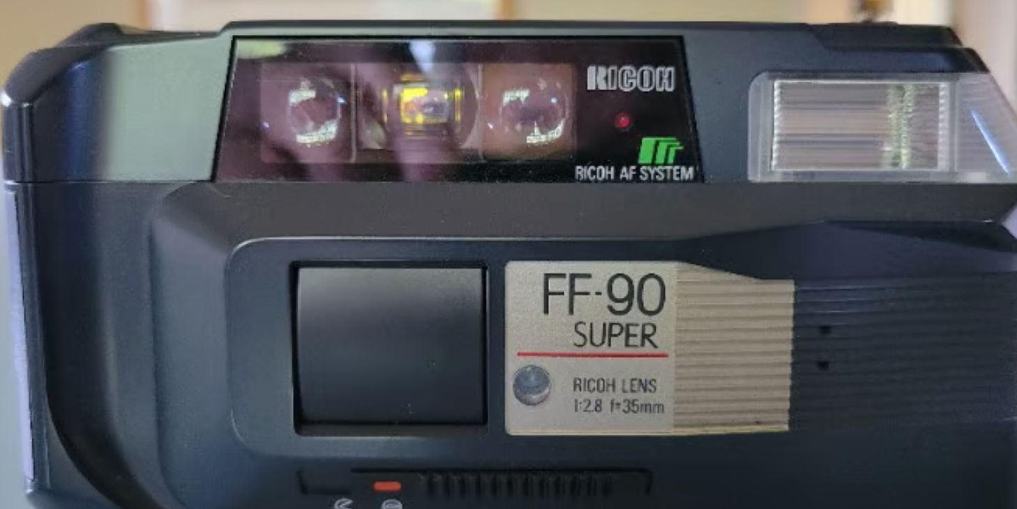 Vintage Camera - Ricoh FF-90 Super Camera – Yookstore