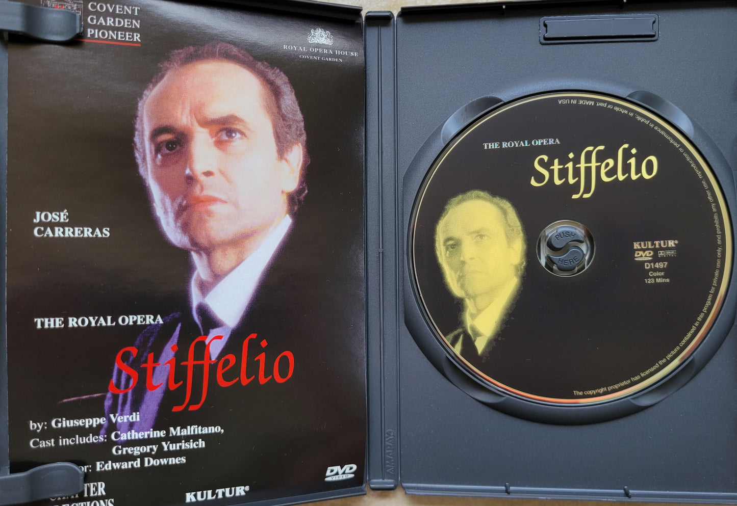 9. DVD - Giuseppe Verdi: Stiffelio (Opera)