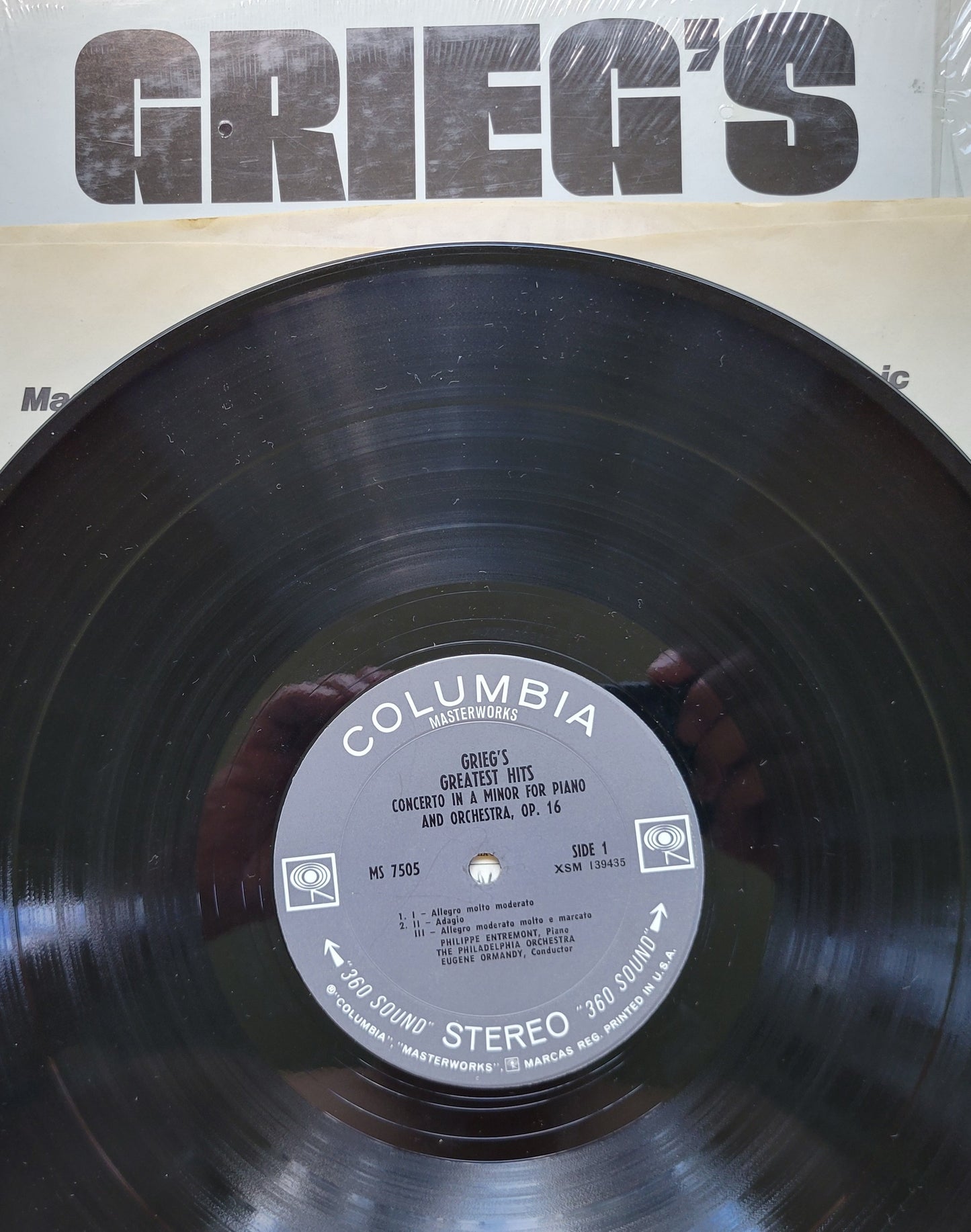 LP Record - GRIEG'S Greatest Hits: Piano Concerto, Norwegian Dance No. 2