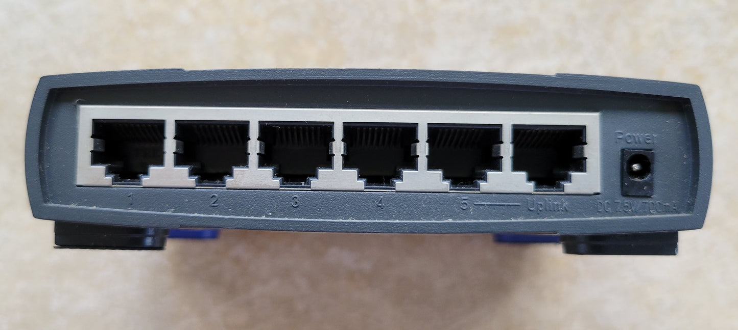Linksys 10/100 5-Port Workgroup Switch, EZXS55W