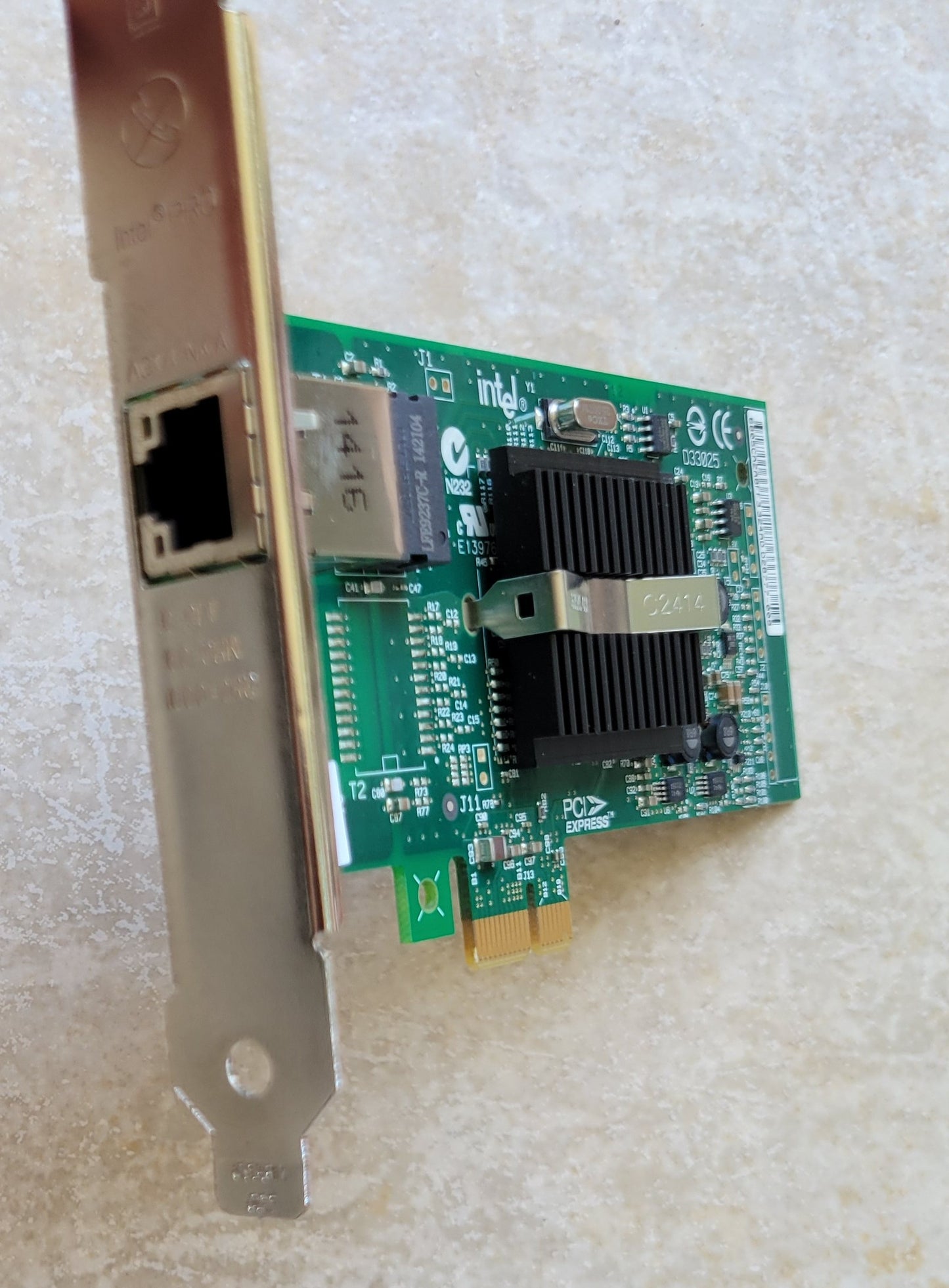 Intel Pro Ethernet Network Card 10/100/1000, PCI Express, D33025