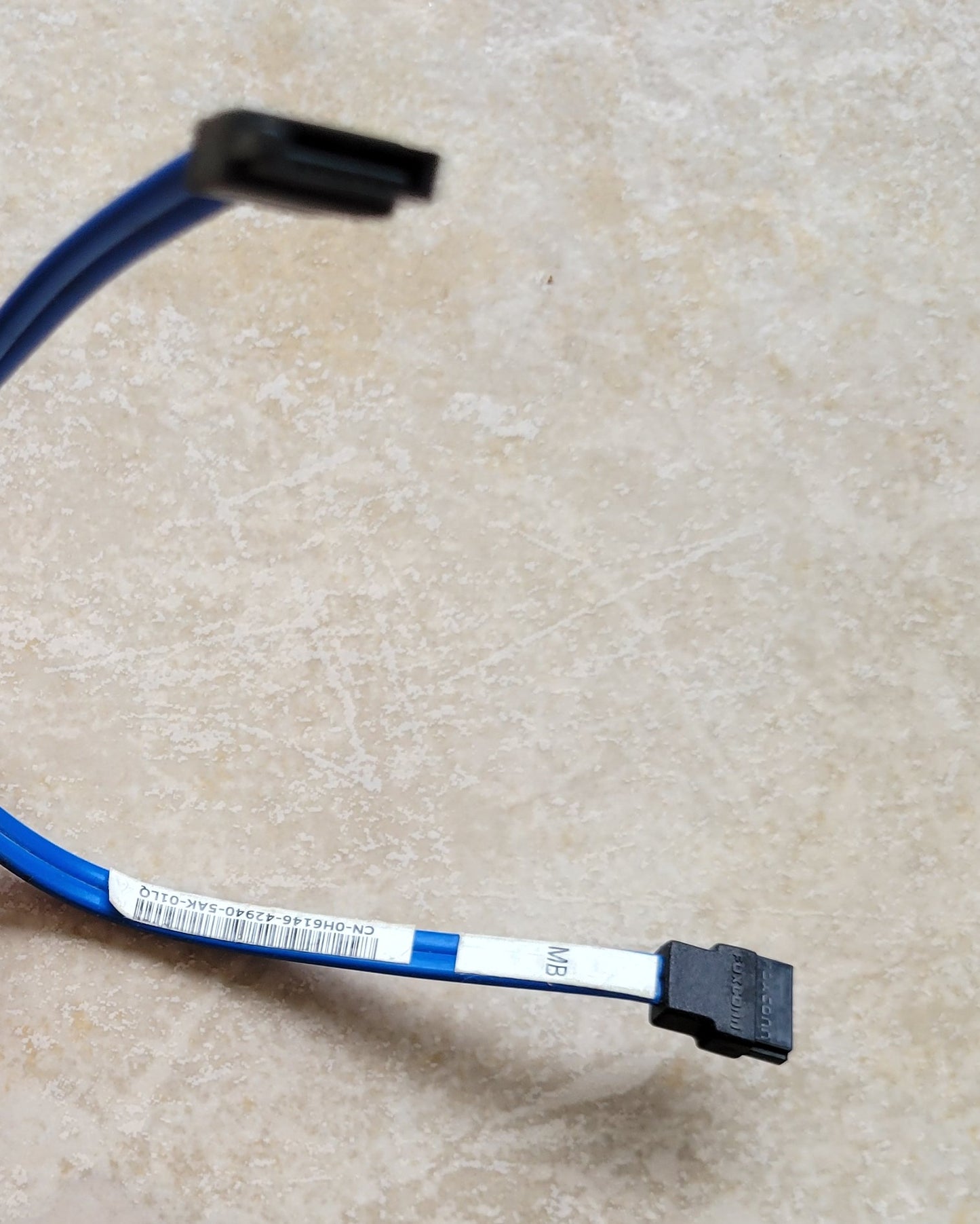 SATA Cable, CN-0H6146-42940-5AK-01LQ, 1 Foot