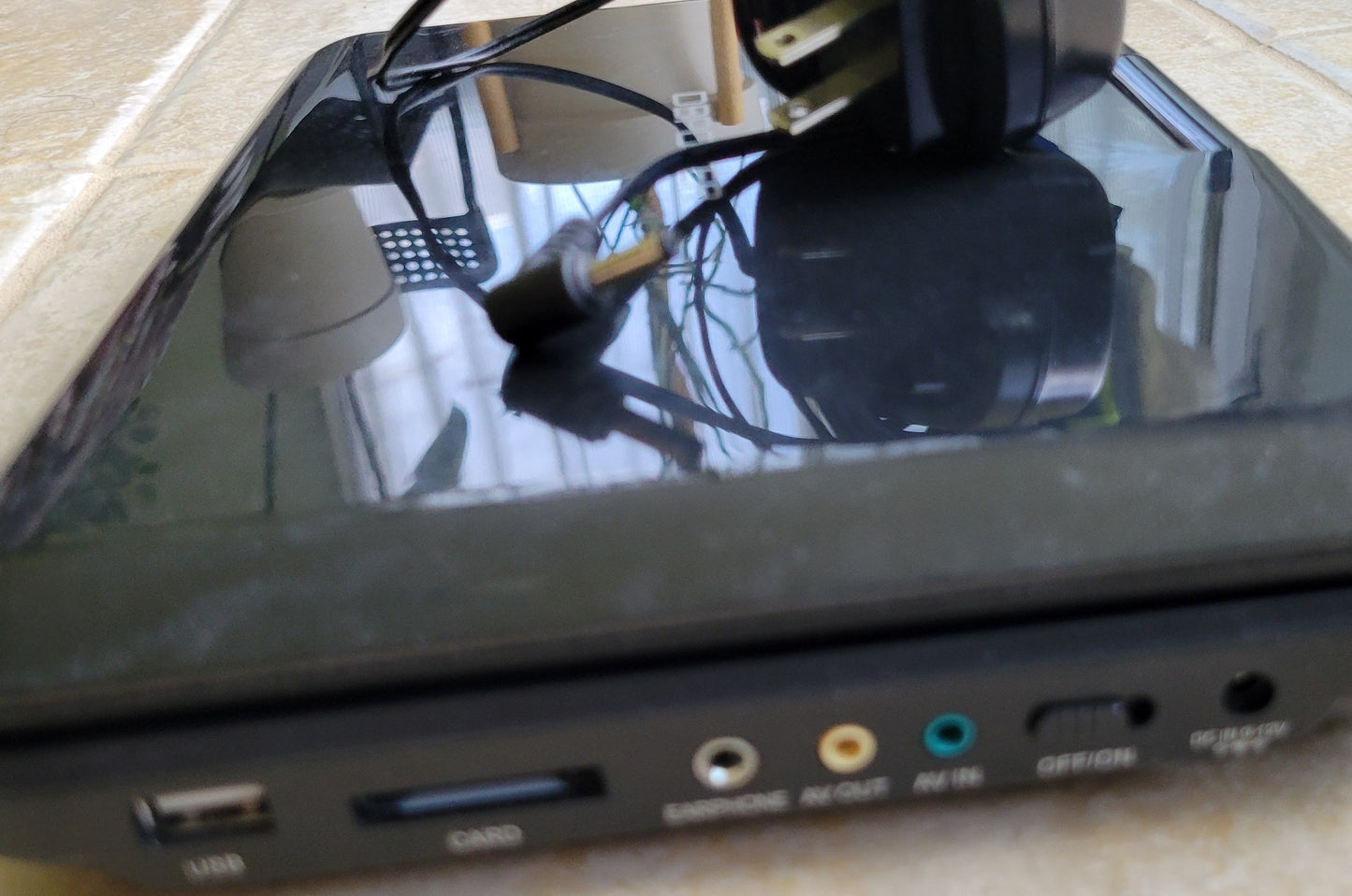 DBPOWER 12" Portable DVD Player, 10" Swivel Display Screen and SD/USB Port