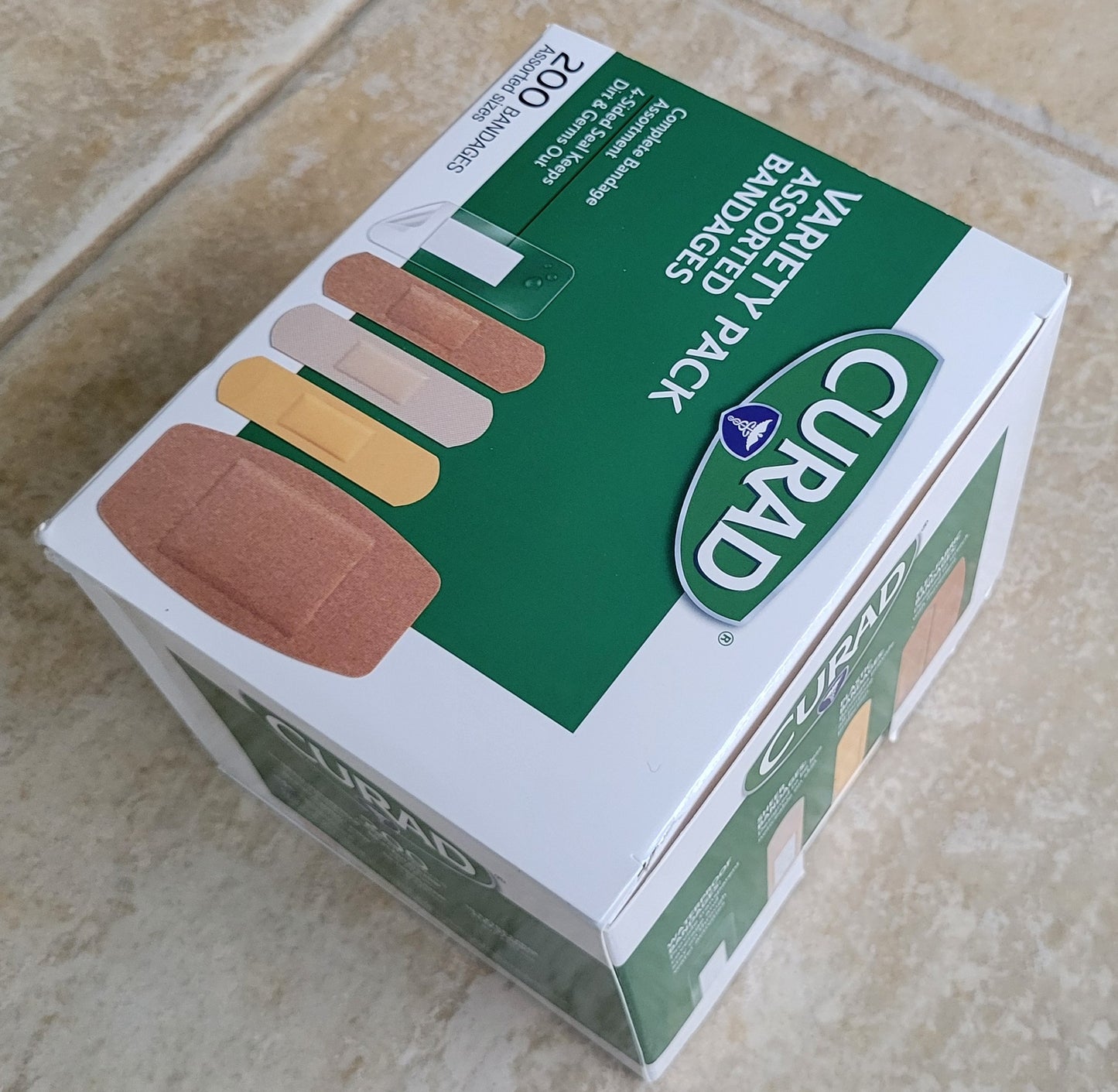CURAD - 200 Variety Pack Assorted Bandages