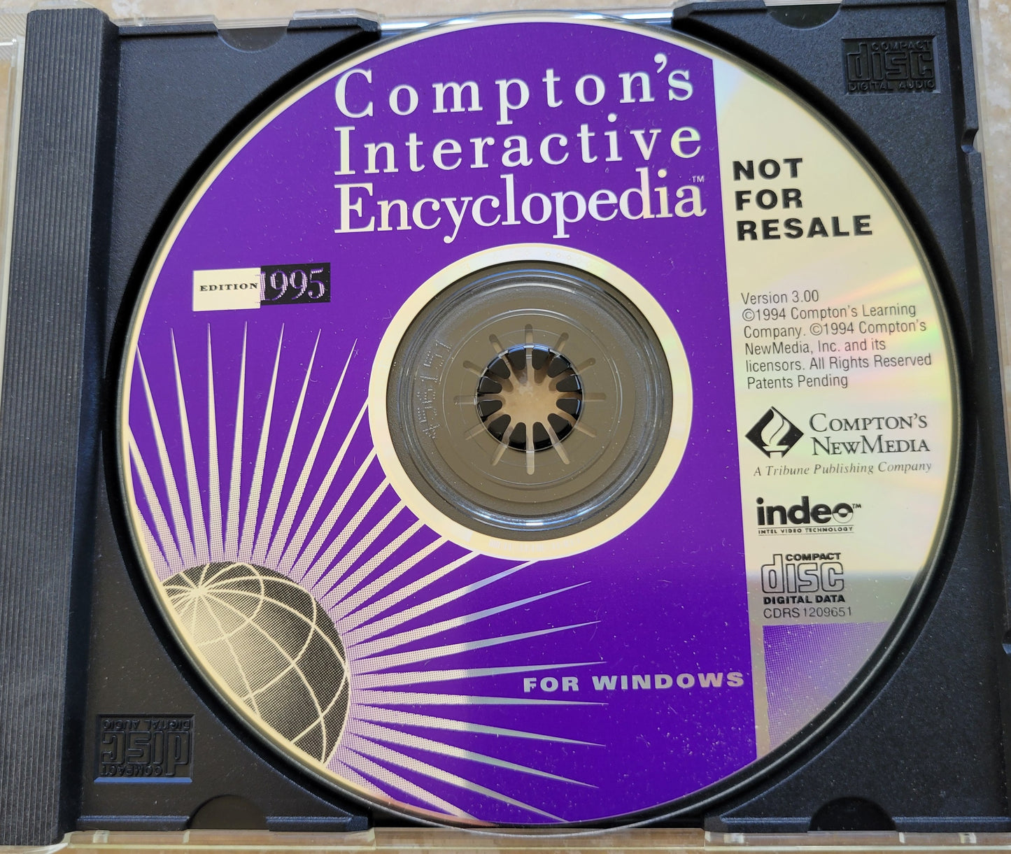 Vintage CD - Compton's Interactive Encyclopedia, Version 3.0, 1994