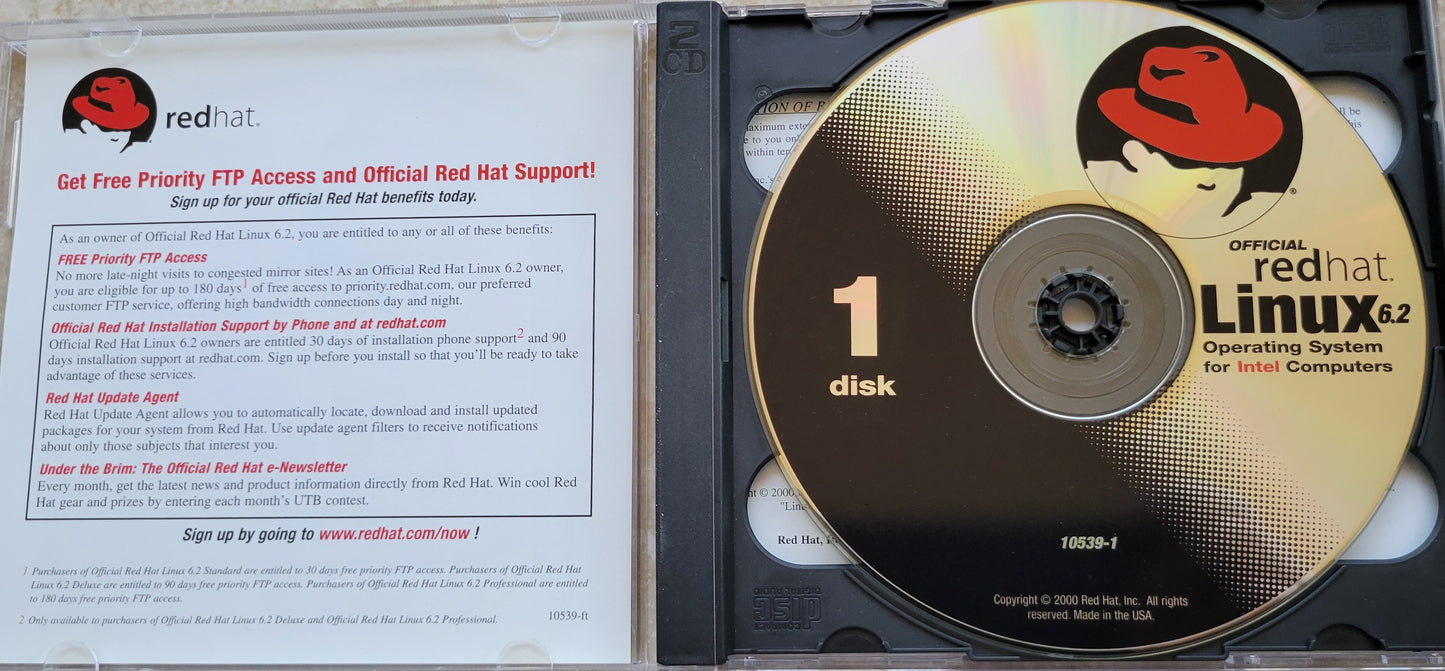 Vintage - RedHat Official Linux 6.2 for X86 Processors