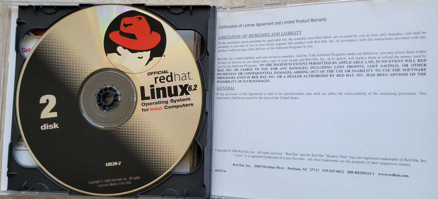 Vintage - RedHat Official Linux 6.2 for X86 Processors