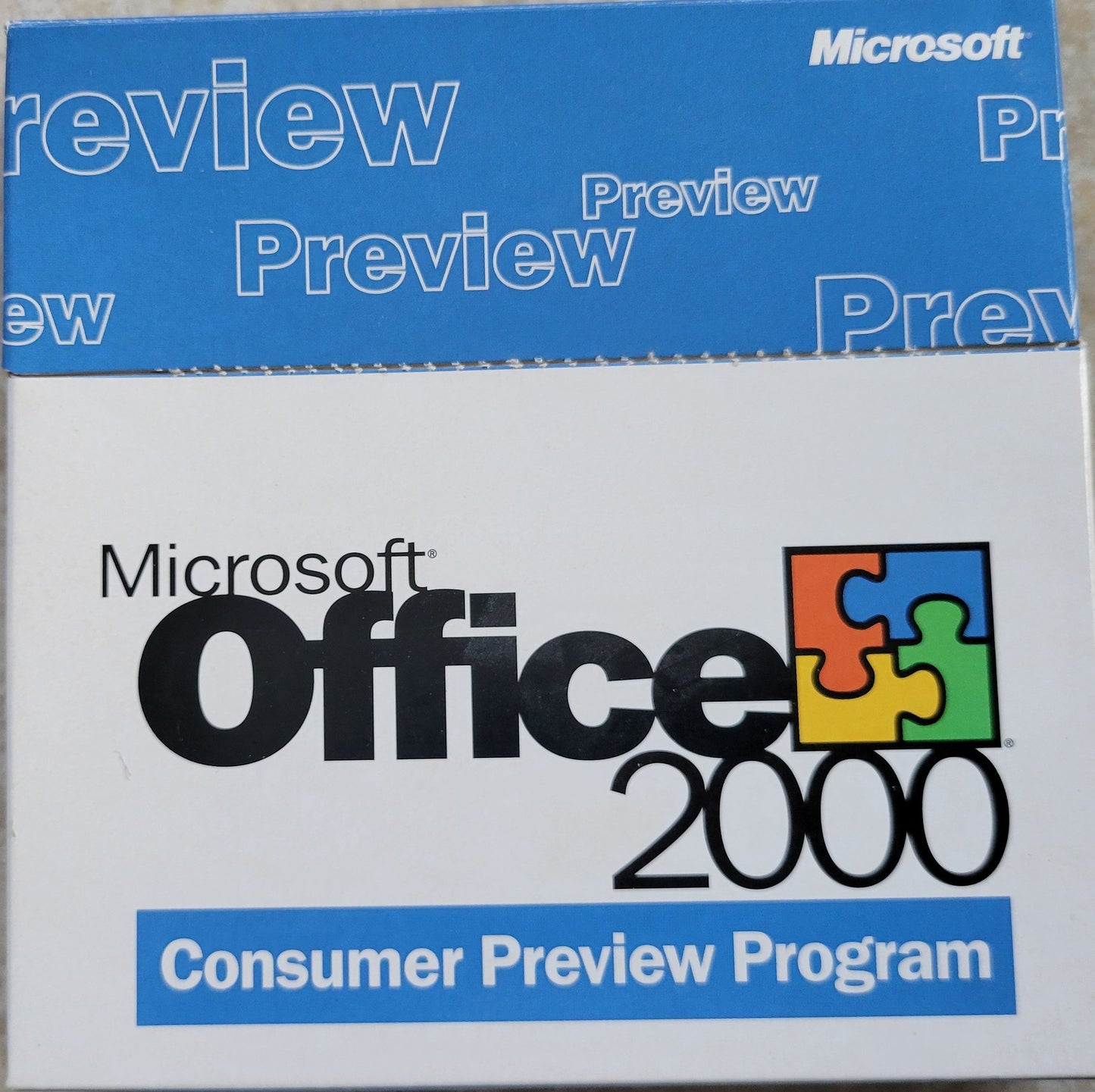 Microsoft Office 2000 Consumer Preview Program, 7 CDs