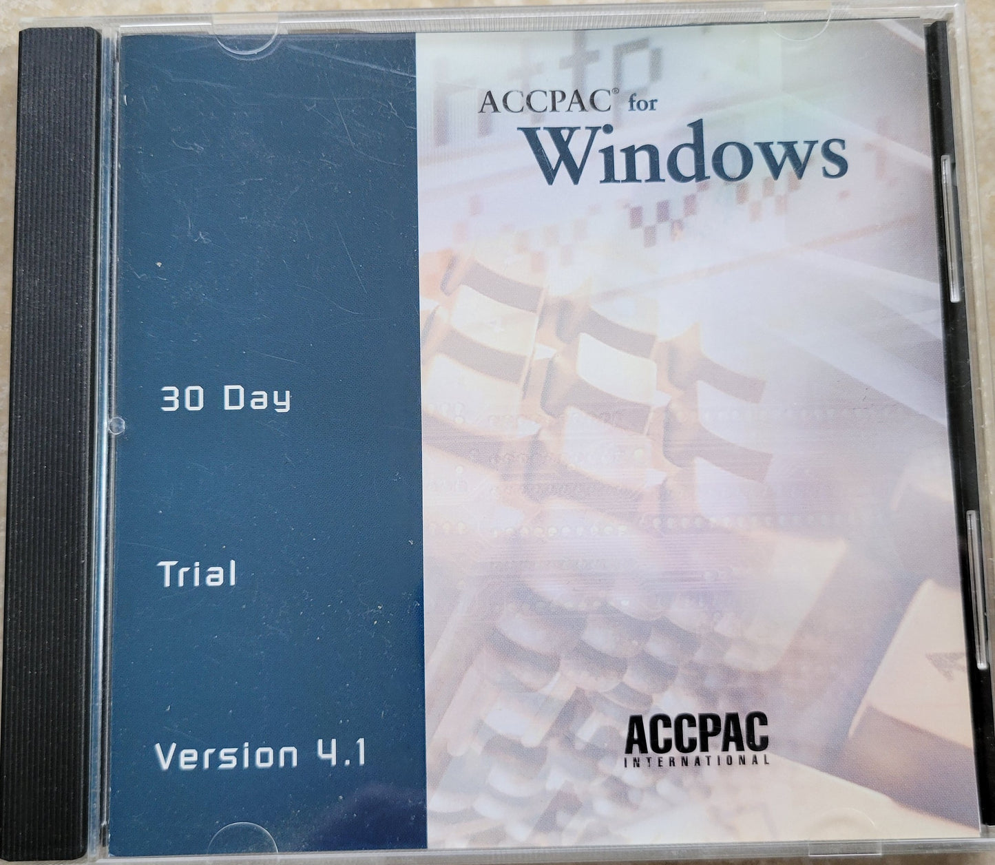 Vintage - ACCPAC for Windows, 30 Day Trial Version 4.1  Released in 2000