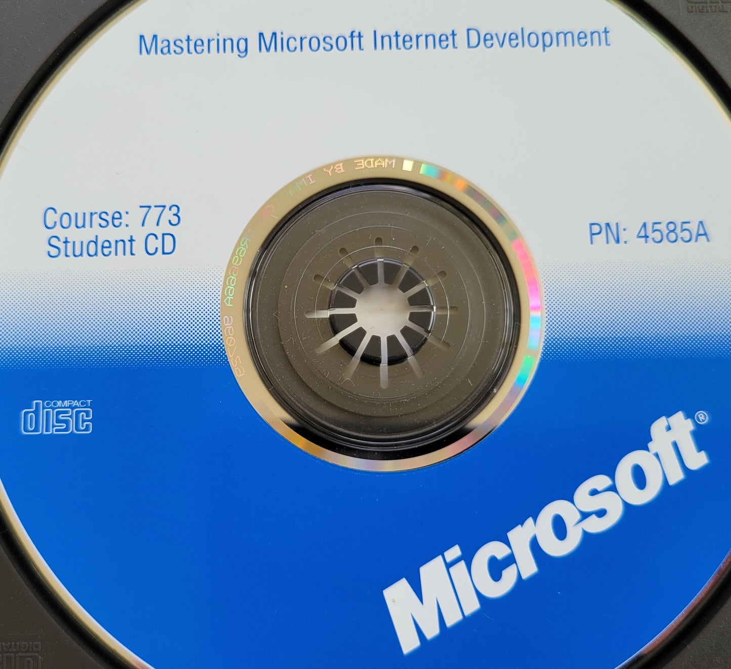 Vintage - Mastering Microsoft Internet Development Student CD
