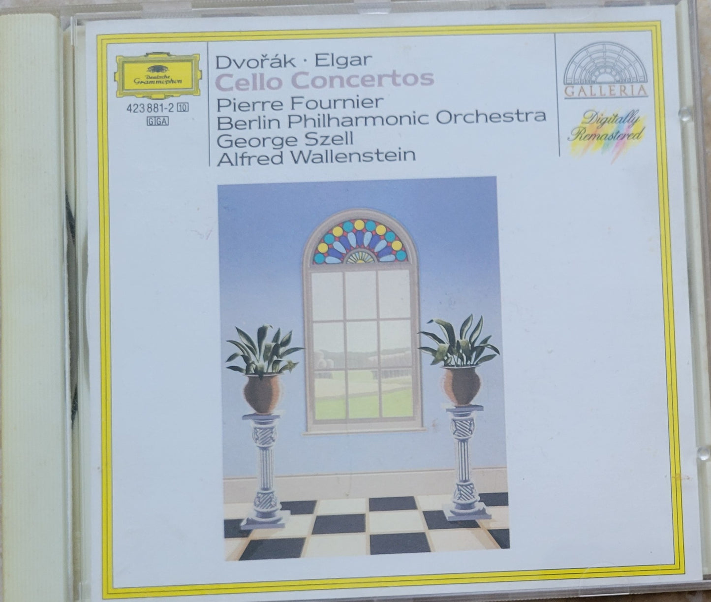Music CD - Dvorak & Elgar: Cello Concertos, Pierre Fournier, George Szell, 1967