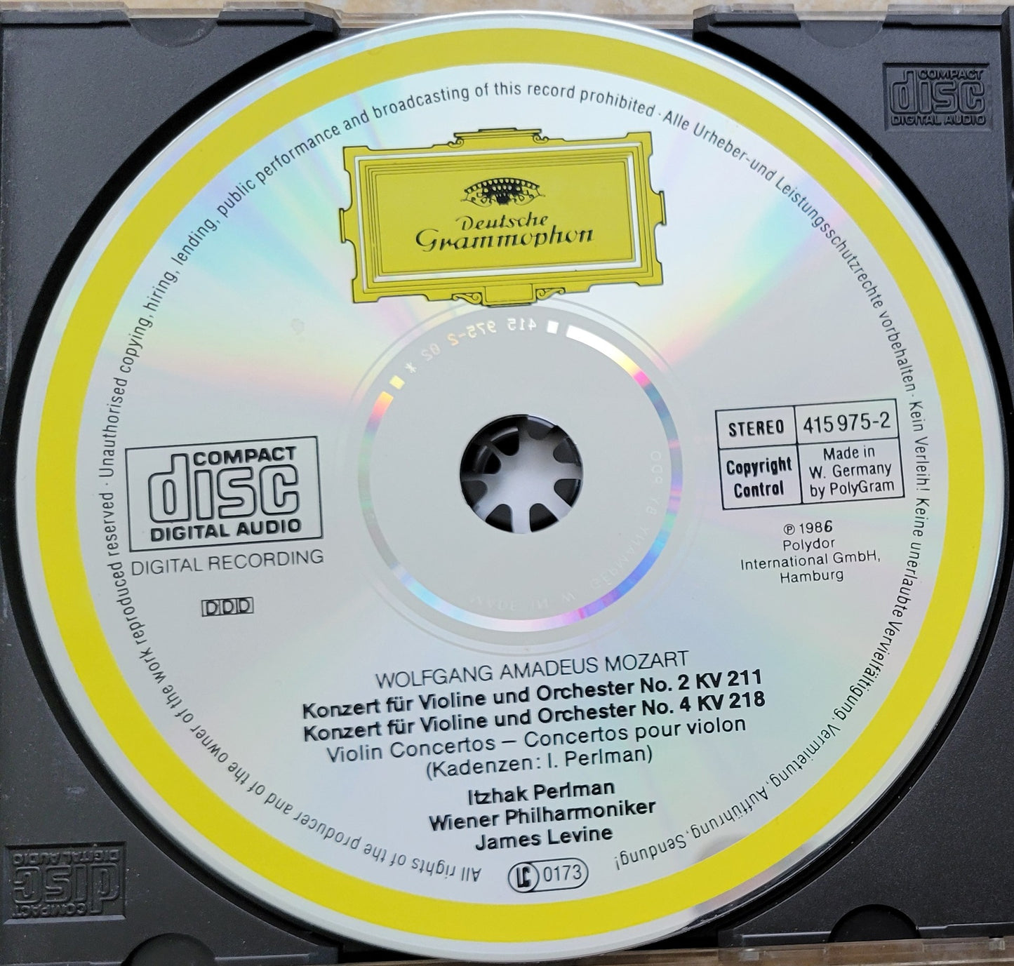 Music CD - Mozart: Violin Concertos Nos. 2 & 4, Itzhak Perlman, 1986