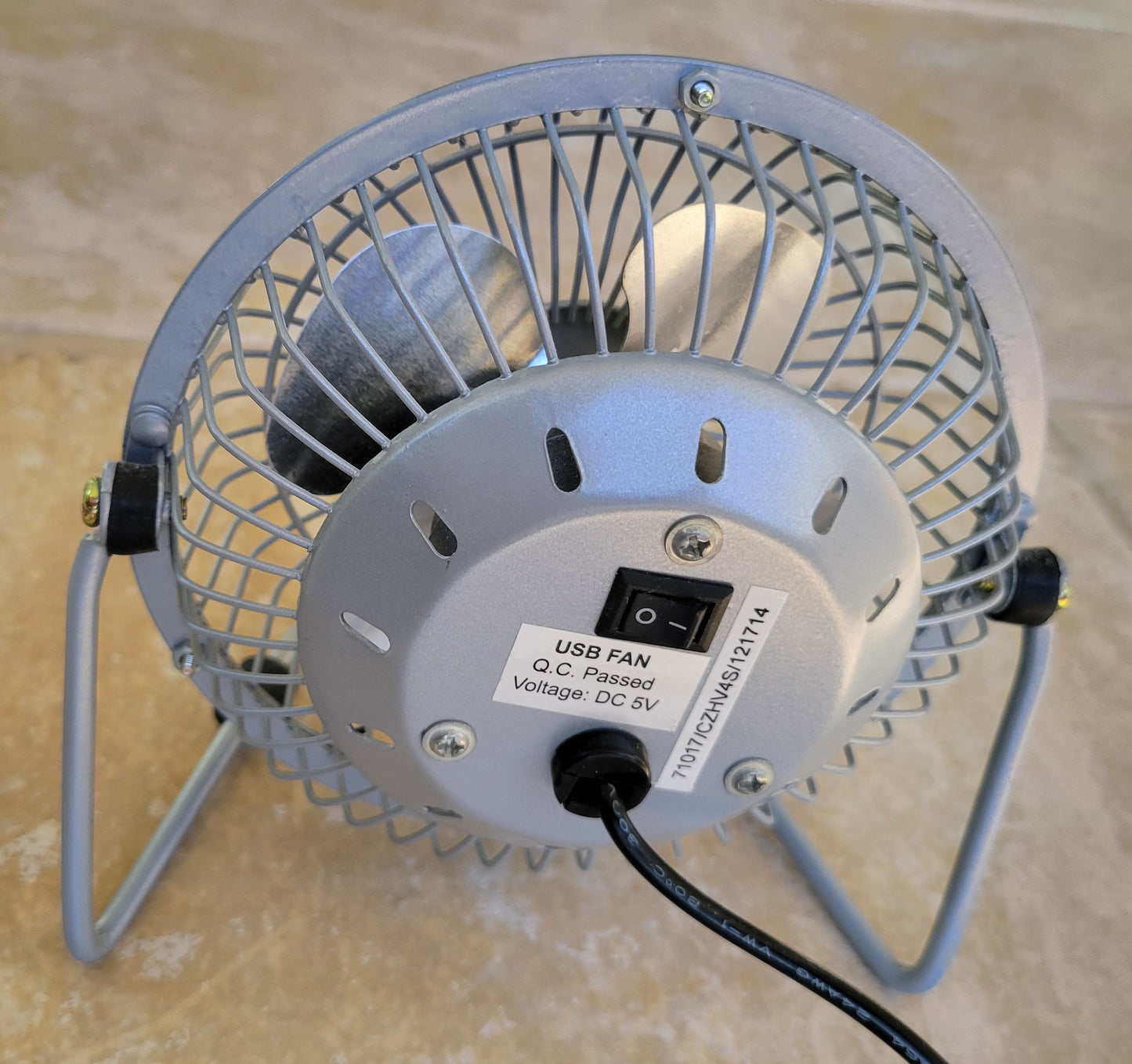 Comfort Zone Mini Desktop Metal Fan, USB Powered, Portable, 360 Tilt