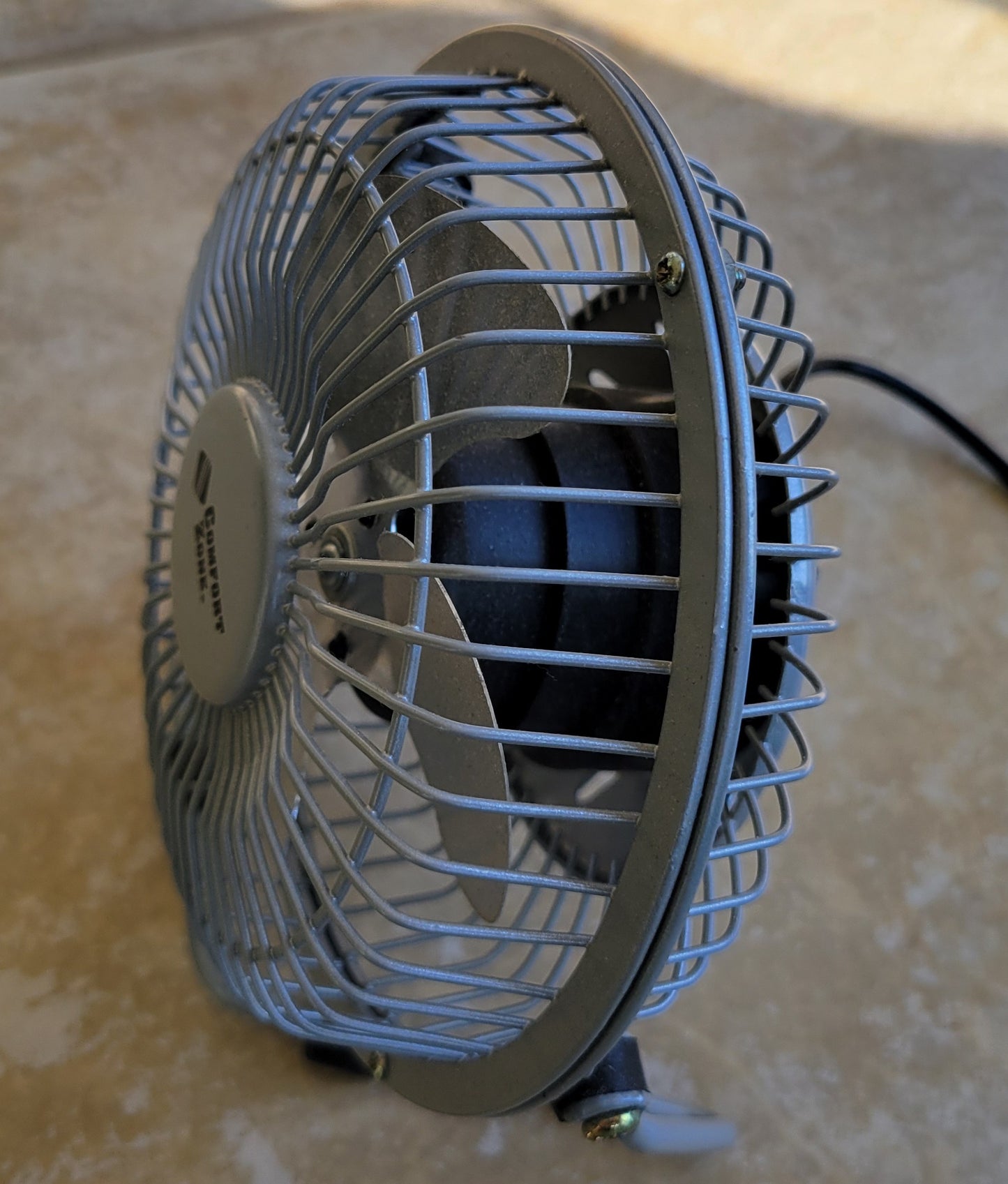 Comfort Zone Mini Desktop Metal Fan, USB Powered, Portable, 360 Tilt