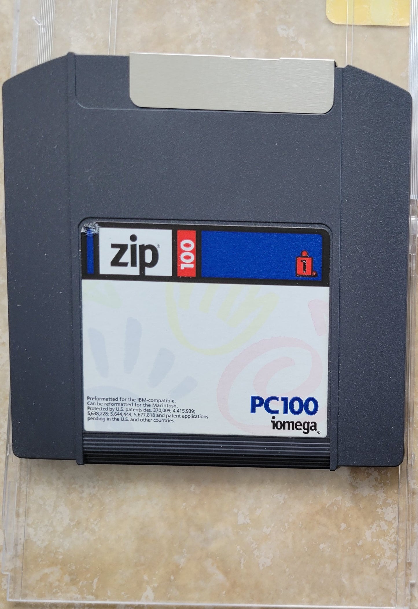 IOMEGA PC100 Zip Disk for Windows and Macintosh, Black