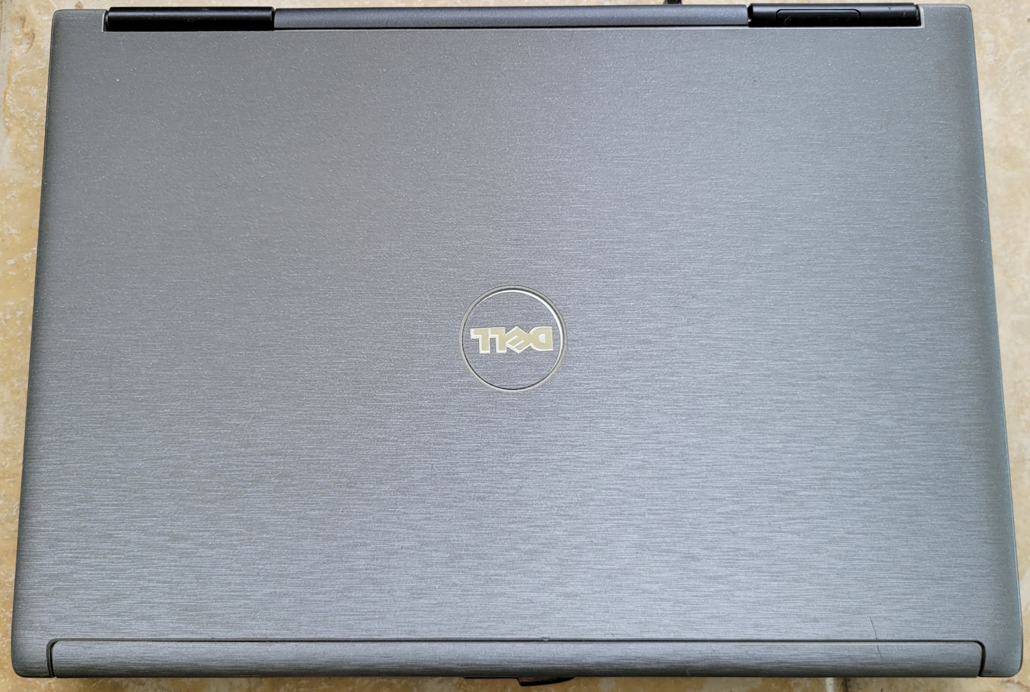 Dell Latitude D630 | Windows 10 Home | 4GB RAM | Screws Stripped